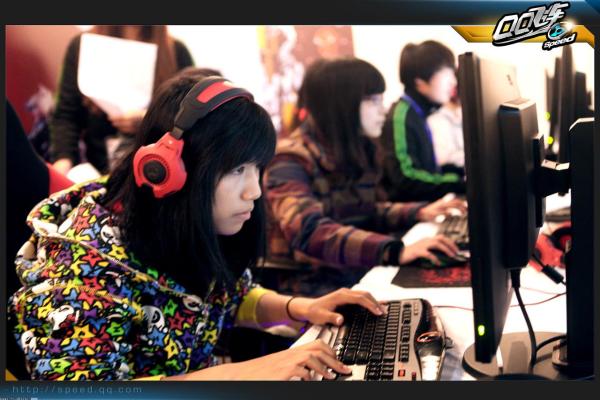 会说话的圣诞老人手游下载_安卓最新版体验(图1)